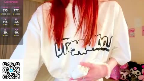 sunflare_ online show from April 11, 6:34 pm