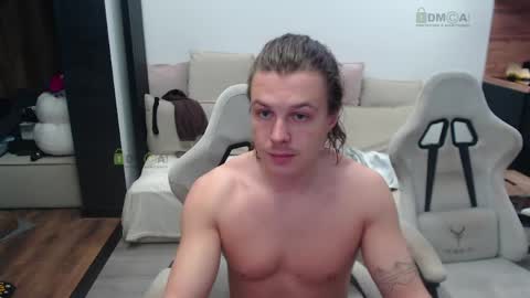 Alice and Sergey online show from May 31, 8:43 pm