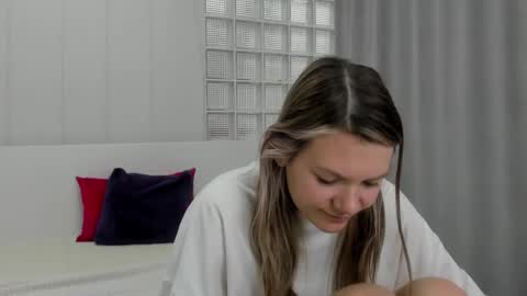 Snapshot of sunny__sammy chatting on September 30, 6:13 am Sammy online show from September 30, 6:13 am