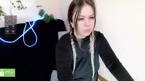 sunny mood online show from February 25, 8:40 am