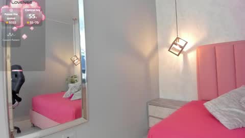  S U N N Y online show from September 13, 1:46 pm