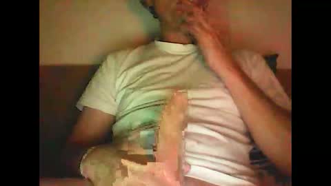 sunnygun0 online show from September 13, 6:43 pm