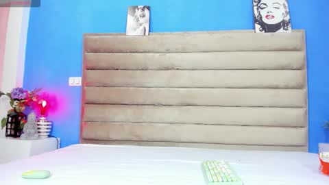      online show from March 3, 8:16 pm