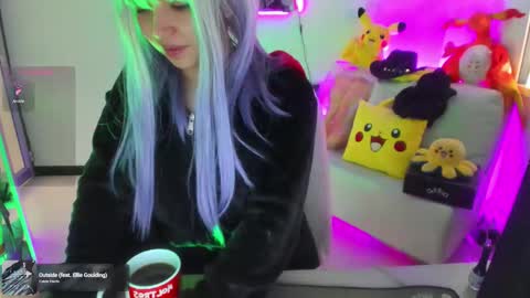     RAVENCLAU GIRL  online show from October 1, 12:59 pm