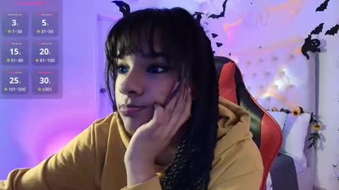    online show from October 9, 3:28 pm