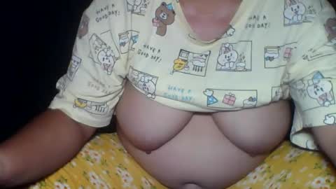 sunshine_789 online show from May 5, 6:02 pm