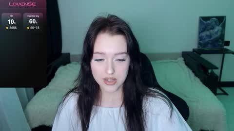 sunshine_j online show from December 5, 5:55 pm