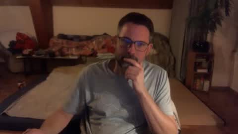 supersquirrel81 online show from January 15, 5:00 pm