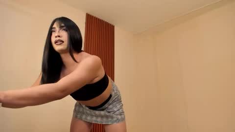 llllSupra llll online show from October 14, 8:23 pm