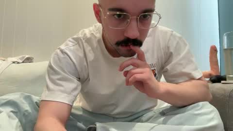 supre_dany online show from June 5, 12:43 pm