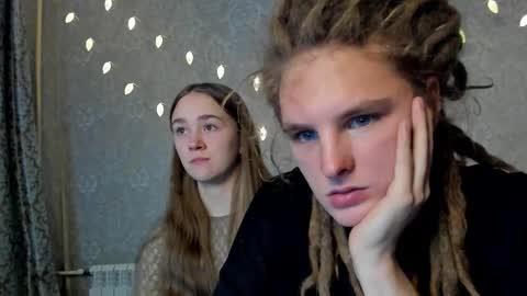 surfsexcouple online show from December 16, 4:24 pm