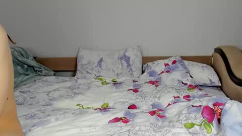 surfsexcouple online show from March 15, 11:35 am