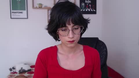 Snapshot of susana_w chatting on February 6, 8:13 pm susana_w online show from February 6, 8:13 pm