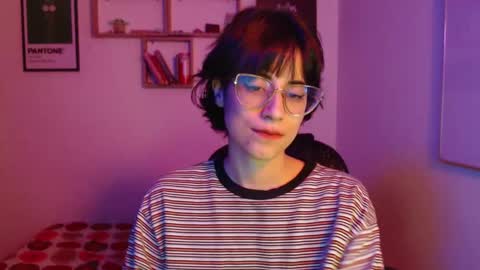 Snapshot of susana_w chatting on December 6, 11:08 pm susana_w online show from December 6, 11:08 pm