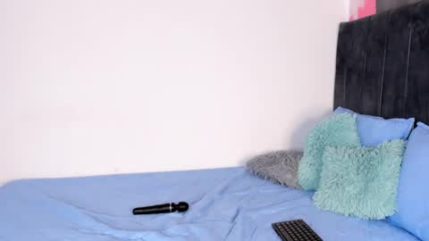 Snapshot of susanamartinez1 chatting on September 30, 8:19 pm Susana online show from September 30, 8:19 pm