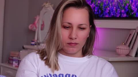 SusanJewel online show from March 9, 7:24 am