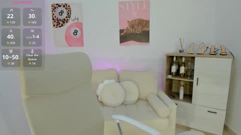 Sussan Monroe online show from March 24, 10:54 am