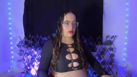 sussanmiller_ online show from October 20, 1:10 am