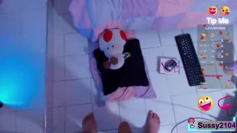 sussy and  ken online show from March 25, 8:10 am