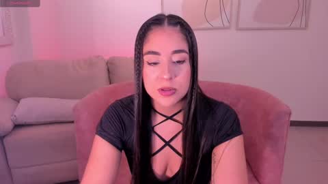 Snapshot of sussybell_ chatting on October 4, 8:39 pm Sussy Bell online show from October 4, 8:39 pm