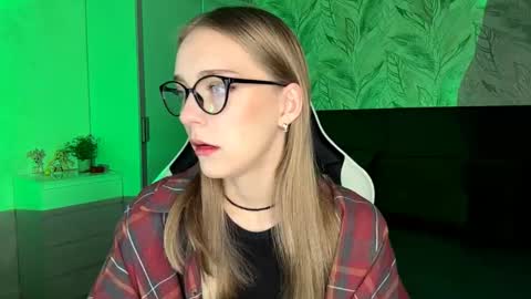 Jessica online show from November 10, 5:27 pm