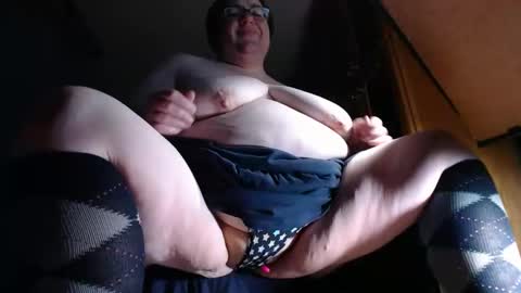 suzyssecrets online show from February 19, 10:25 am