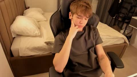 Nate 3 online show from February 25, 8:00 pm