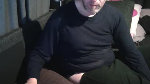 ArnSwart online show from April 21, 1:53 am