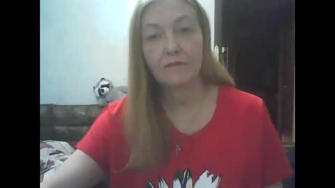 sweet4blonde67 online show from March 12, 2:43 pm