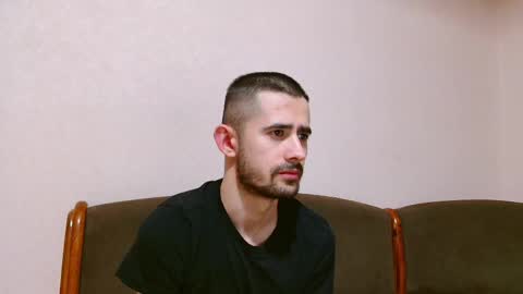 BredEmiliya online show from February 19, 7:05 pm