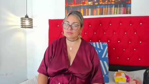 Carolina online show from December 20, 5:42 pm