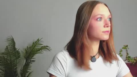 Alice online show from April 19, 10:34 pm