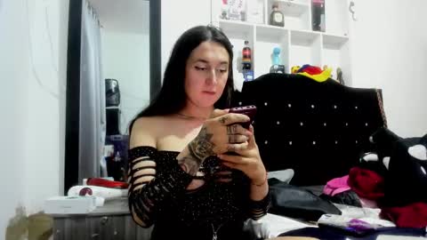 sweet__suck69bitch online show from February 24, 4:04 am