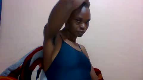 sweet_adora online show from February 11, 12:47 pm