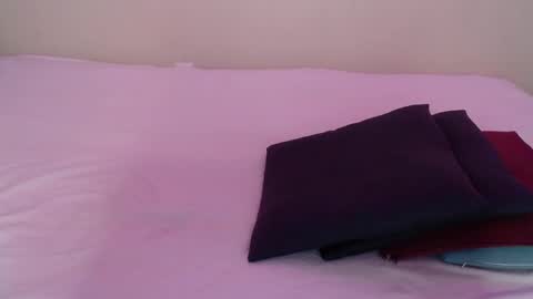 Snapshot of sweet_alica15 chatting on September 30, 7:13 pm Alice online show from September 30, 7:13 pm