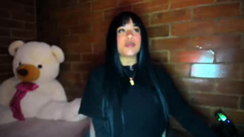Snapshot of sweet_angel2001 chatting on September 10, 10:33 pm Stephanie online show from September 10, 10:33 pm