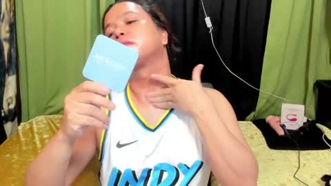 izza  izzasweet online show from May 19, 1:01 am