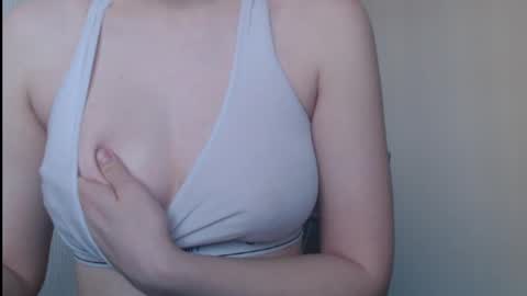 Snapshot of sweet_baby_kate chatting on March 10, 8:06 am Kate and Erica online show from March 10, 8:06 am
