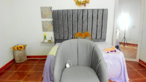 Snapshot of sweet_catita chatting on October 11, 11:59 am Cata online show from October 11, 11:59 am