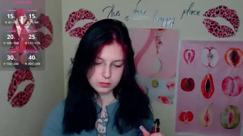 Ivy online show from December 18, 1:28 pm