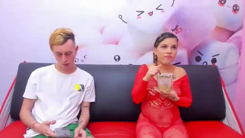 sweet_diamond__ online show from February 16, 3:26 am