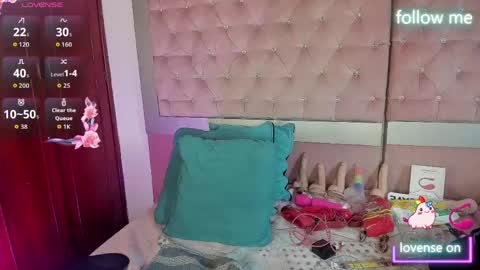  emmili  online show from April 13, 12:20 pm