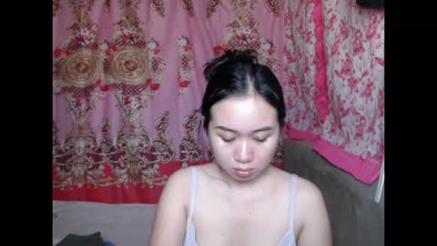 sweetangelxoxo online show from March 9, 5:45 am