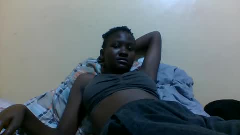 Snapshot of sweet_katrina2 chatting on March 3, 3:54 pm millarn online show from March 3, 3:54 pm