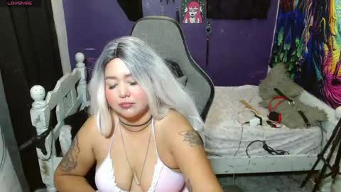elizabeth grey online show from May 23, 12:39 am