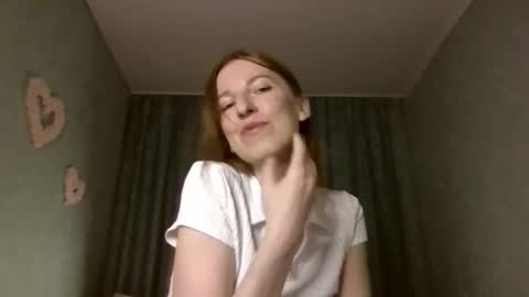 Snapshot of sweet_lilbunny chatting on October 15, 4:08 pm sweet_lilbunny online show from October 15, 4:08 pm