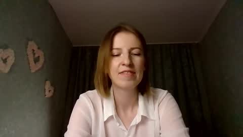 Snapshot of sweet_lilbunny chatting on October 16, 4:17 pm sweet_lilbunny online show from October 16, 4:17 pm