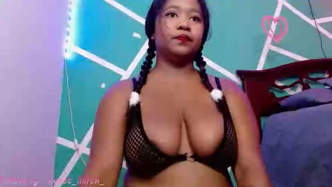 sweet-lilith online show from February 5, 3:04 pm