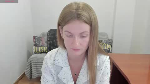 Mila online show from July 1, 4:37 pm