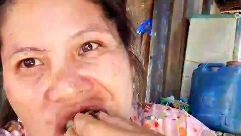 sweet_nessa30 online show from December 2, 3:38 am